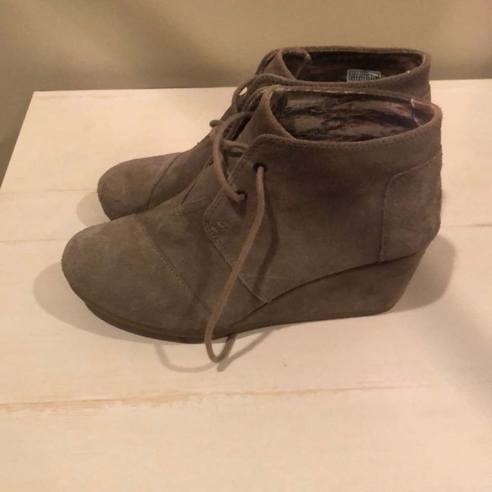 Toms booties